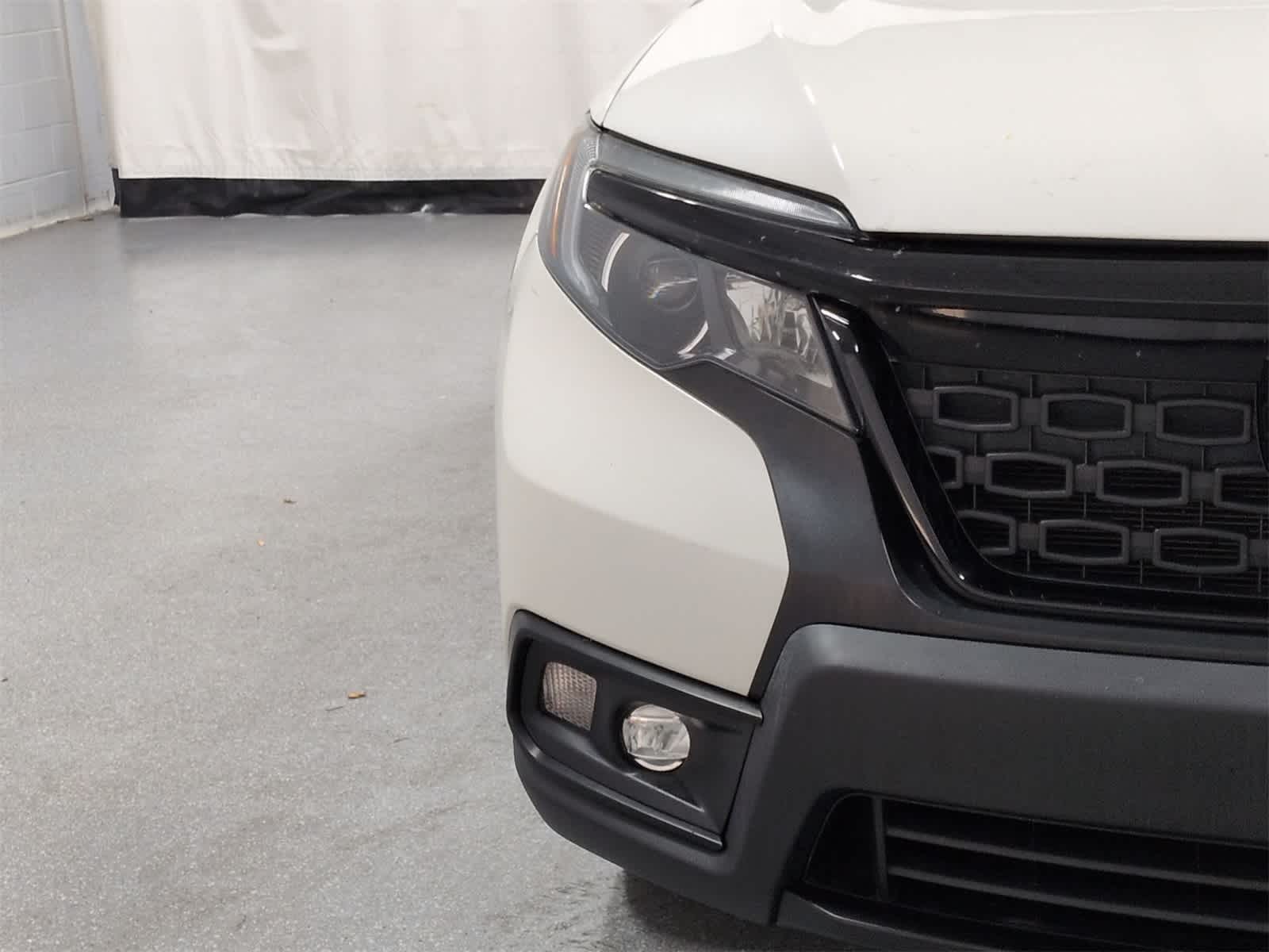 Thumbnail: 2019 Honda Passport - 11