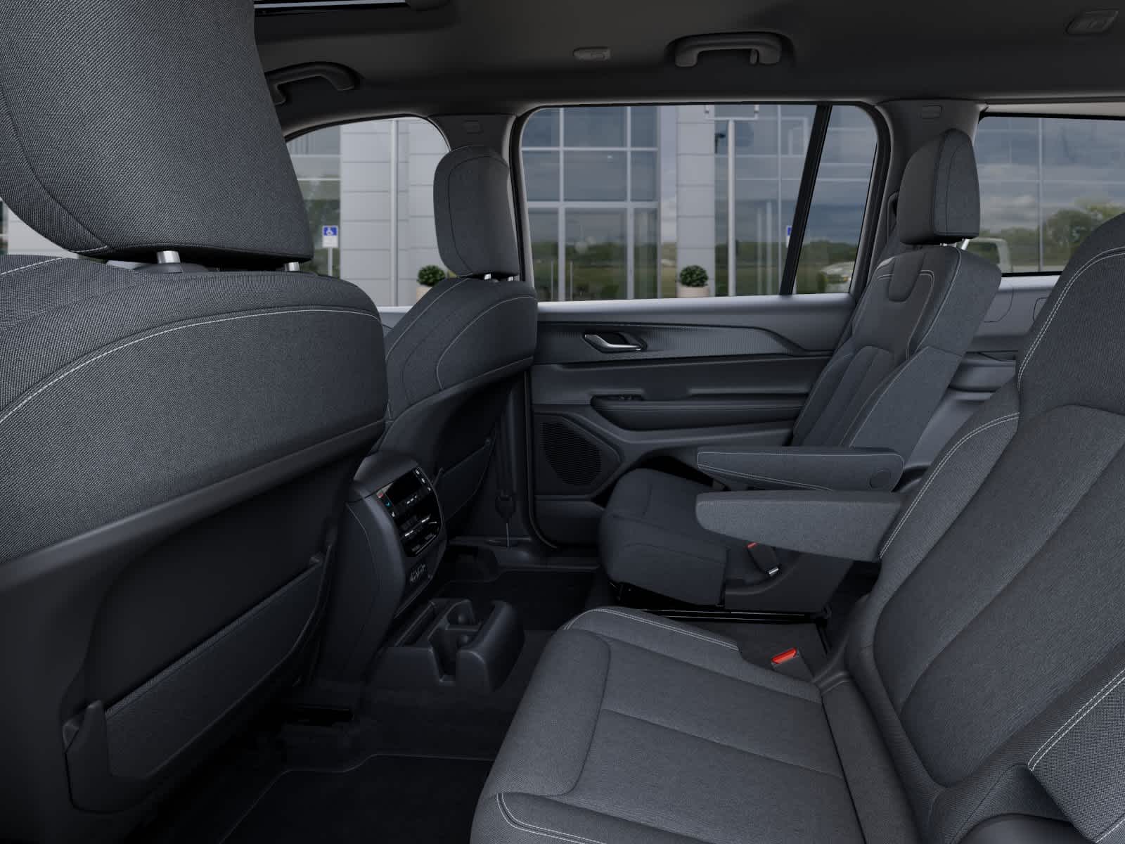 Thumbnail: 2025 Jeep Grand Cherokee L - 23