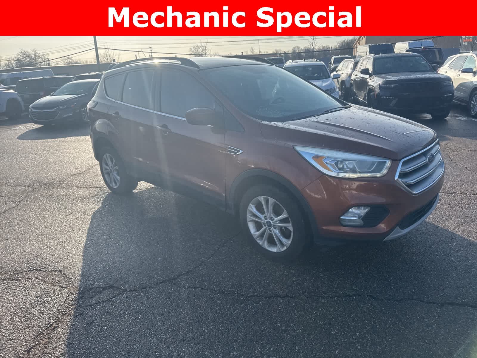 Thumbnail: 2017 Ford Escape - 8