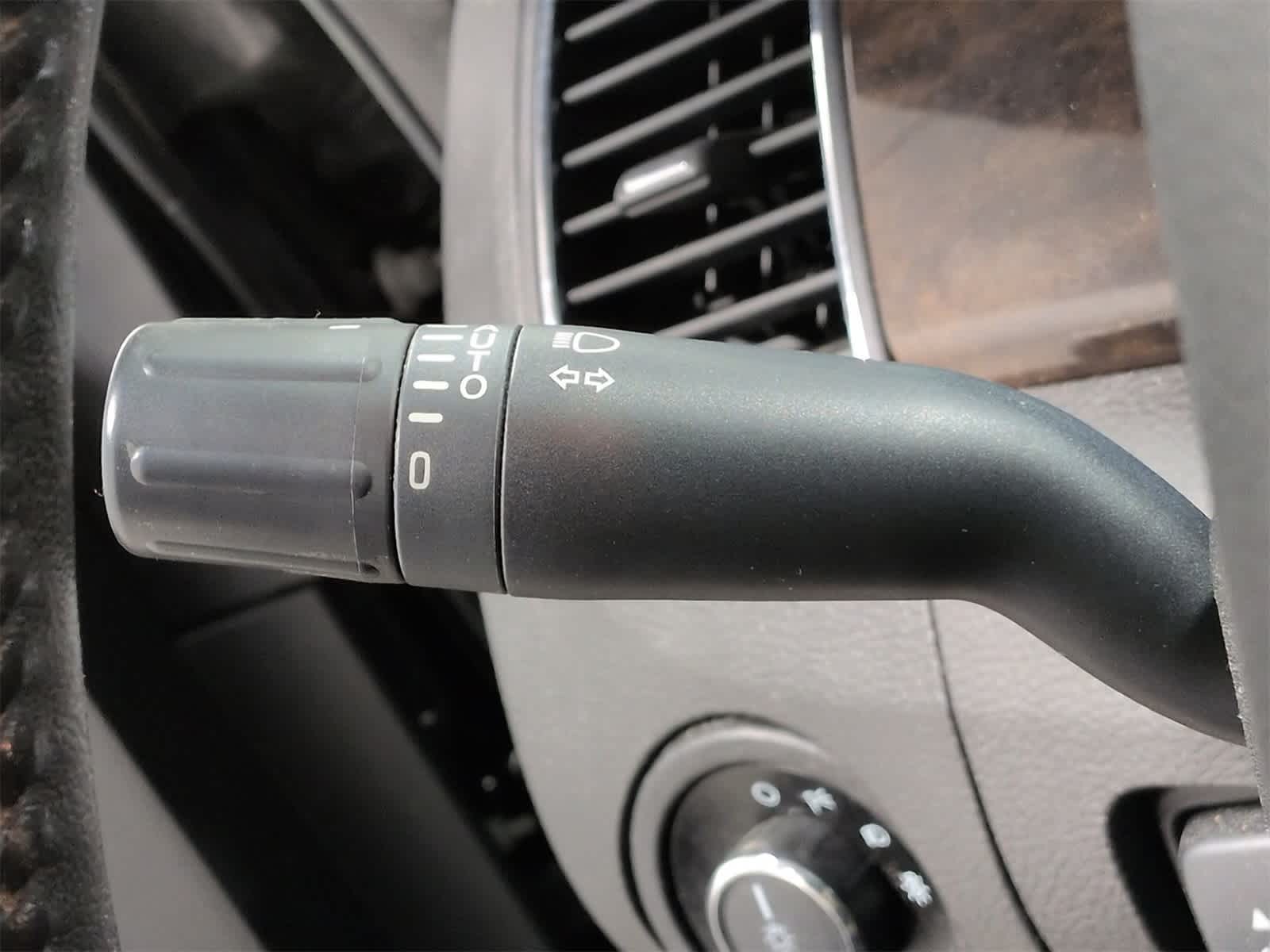 Thumbnail: 2016 Ford Taurus - 28