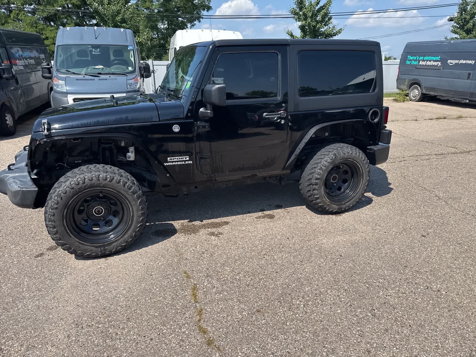 Thumbnail: 2014 Jeep Wrangler - 25