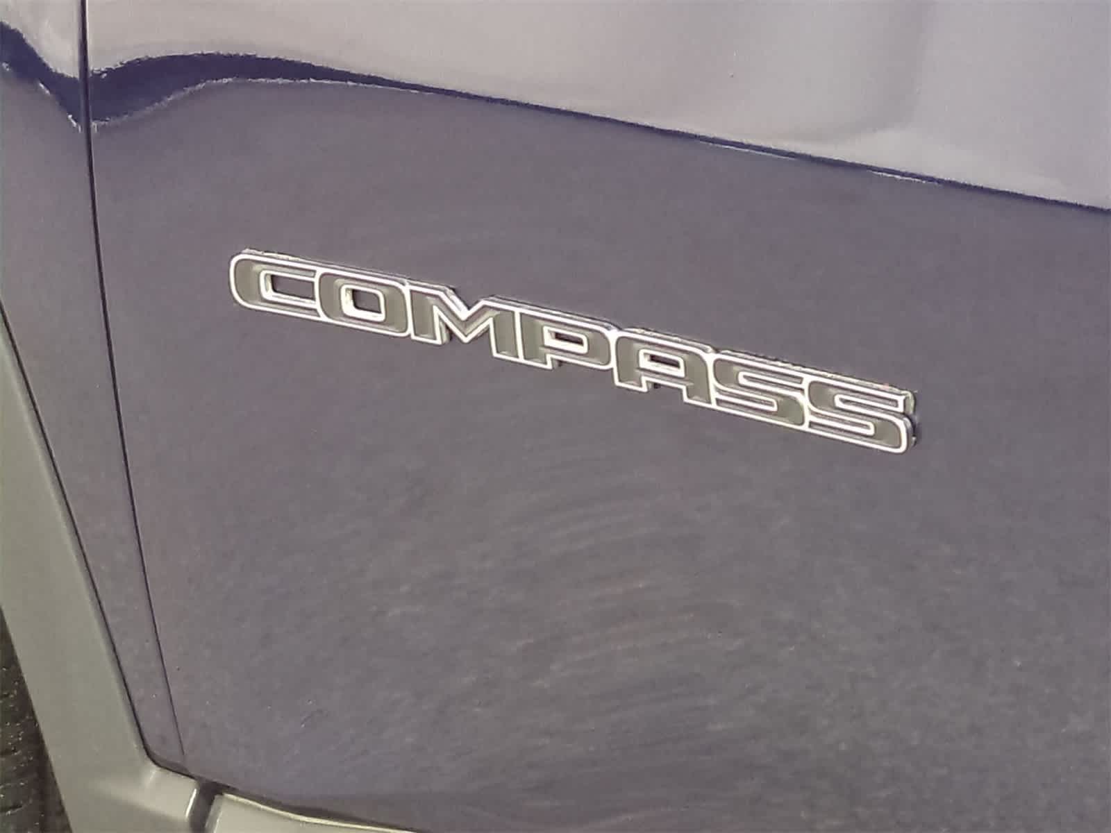 Thumbnail: 2021 Jeep Compass - 20