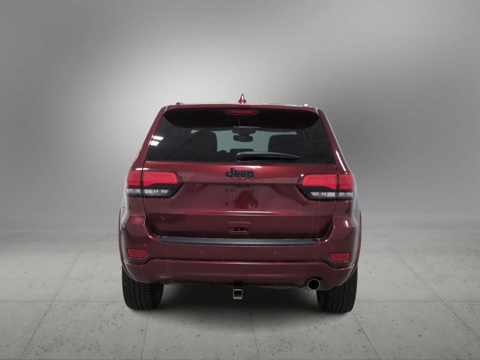 Thumbnail: 2020 Jeep Grand Cherokee - 7