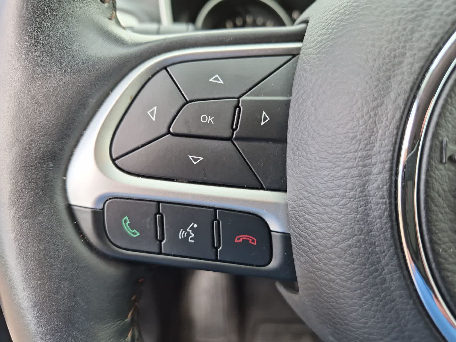 Thumbnail: 2018 Jeep Compass - 23