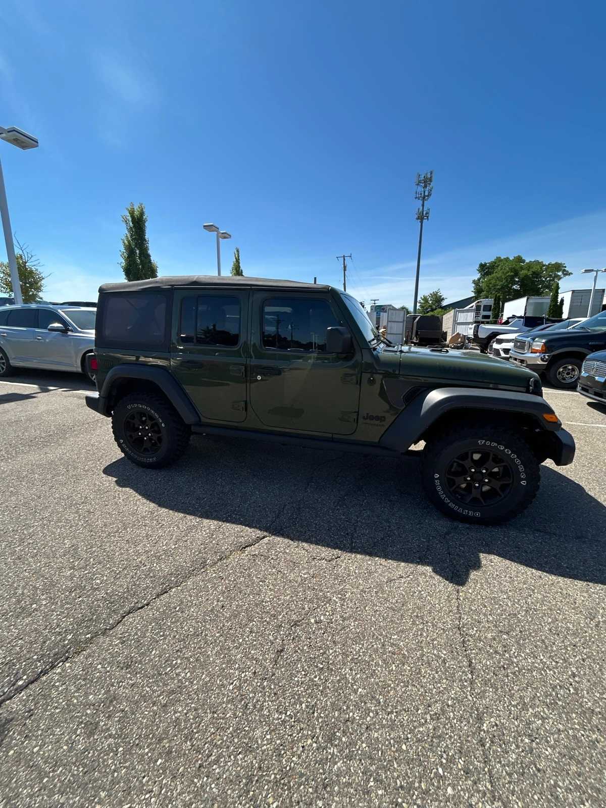 Thumbnail: 2021 Jeep Wrangler - 12