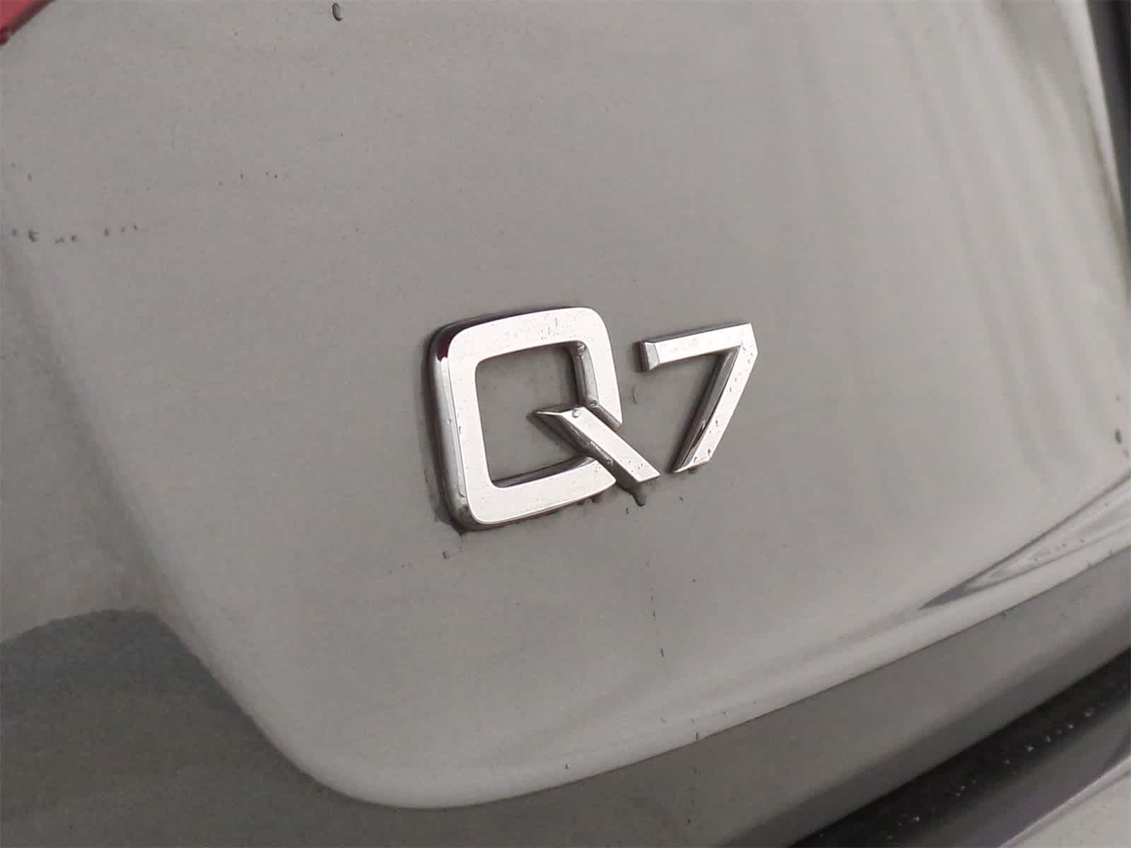 Thumbnail: 2014 Audi Q7 - 13