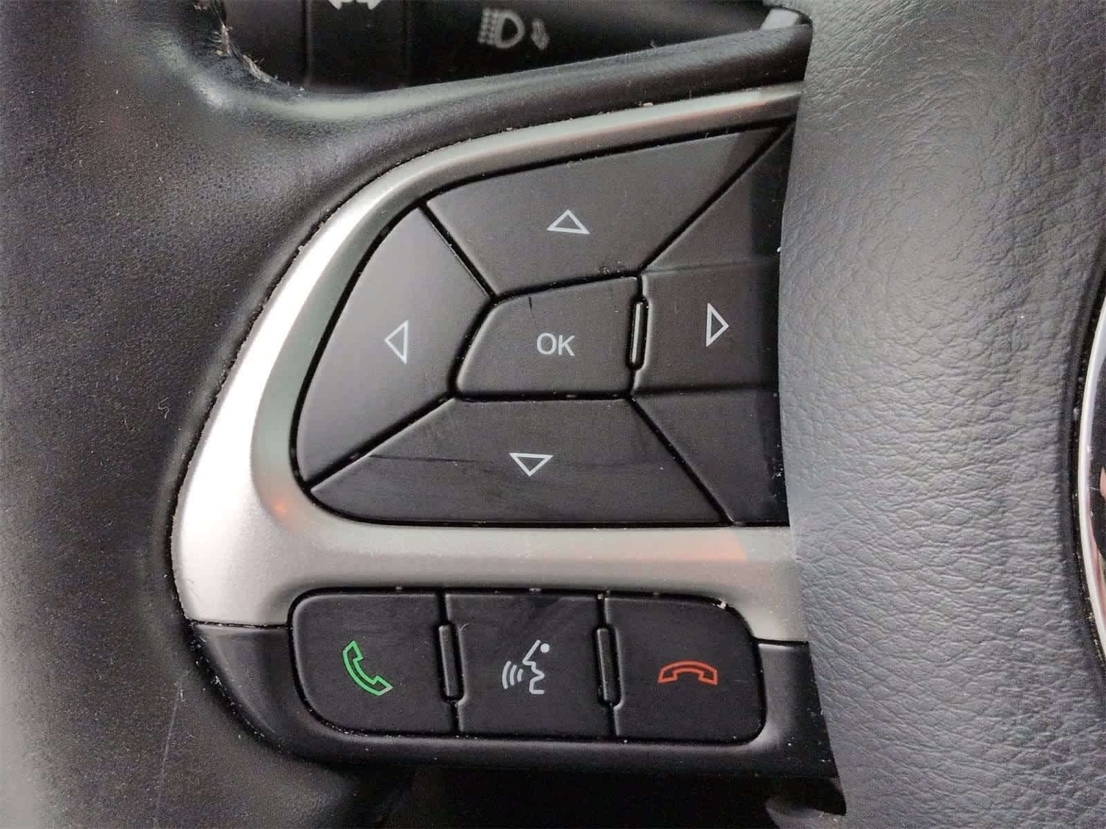 Thumbnail: 2018 Jeep Compass - 24