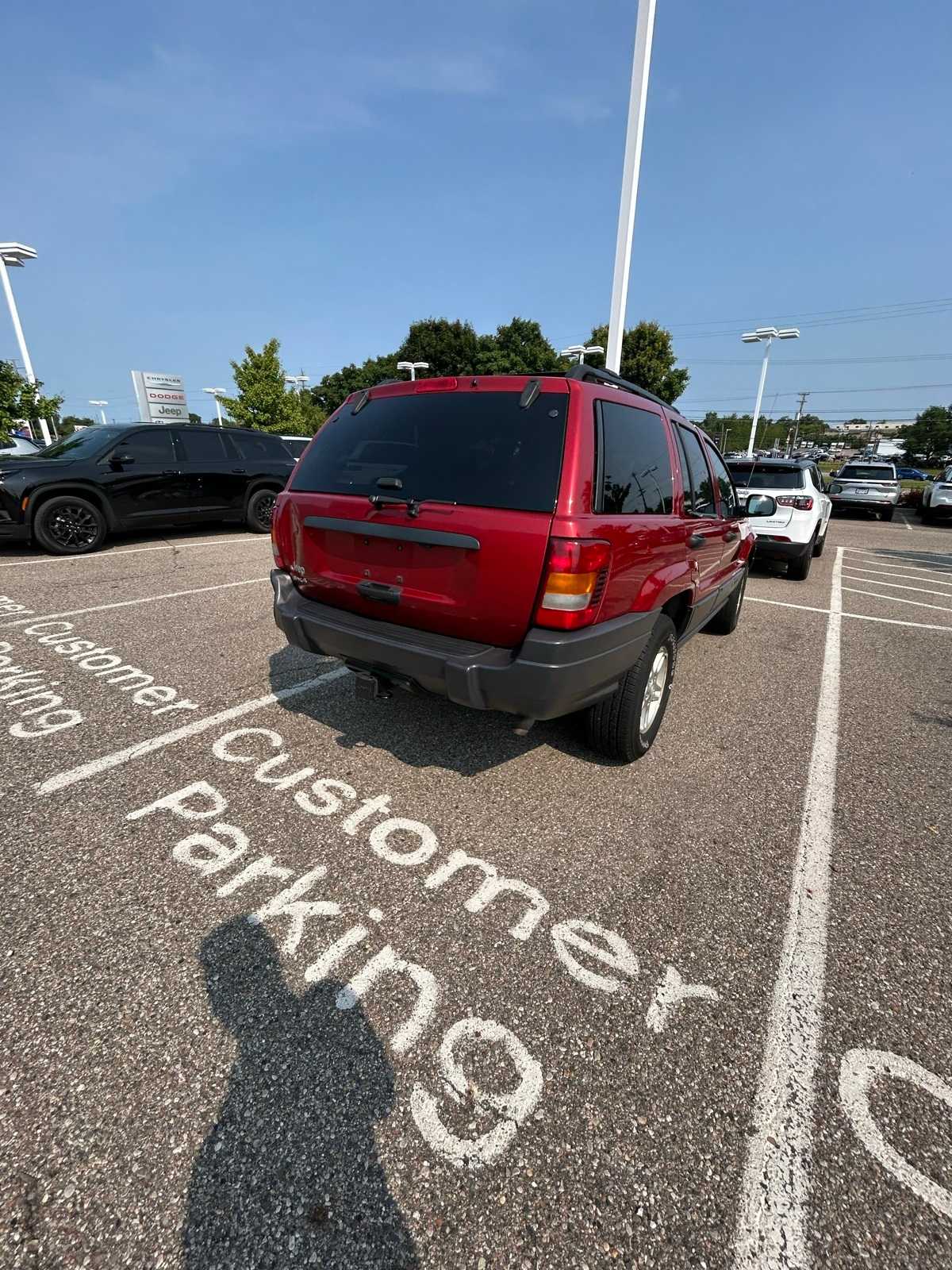 Thumbnail: 2004 Jeep Grand Cherokee - 17