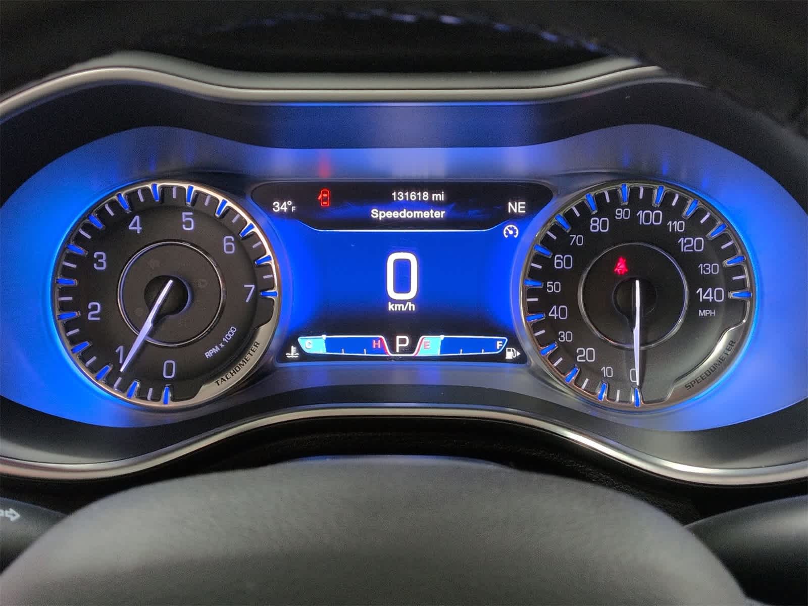 Thumbnail: 2015 Chrysler 200 - 36