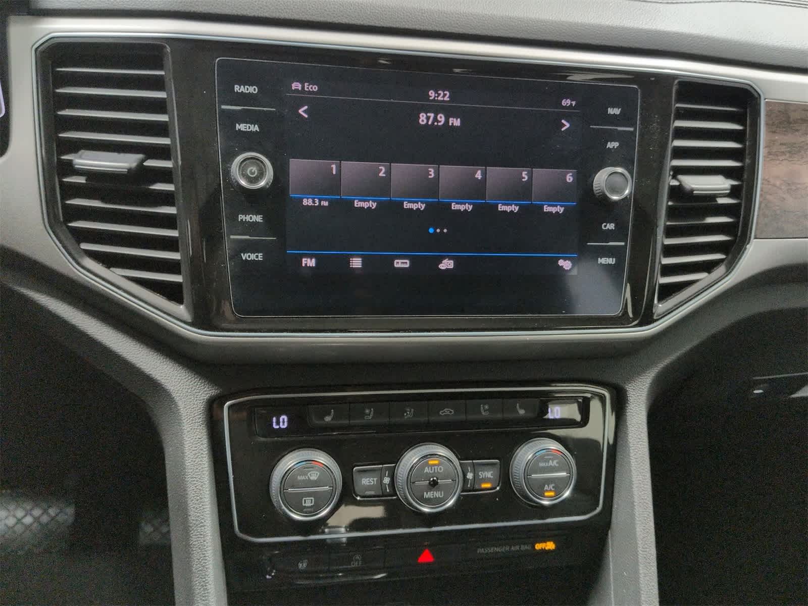 Thumbnail: 2019 Volkswagen Atlas - 30