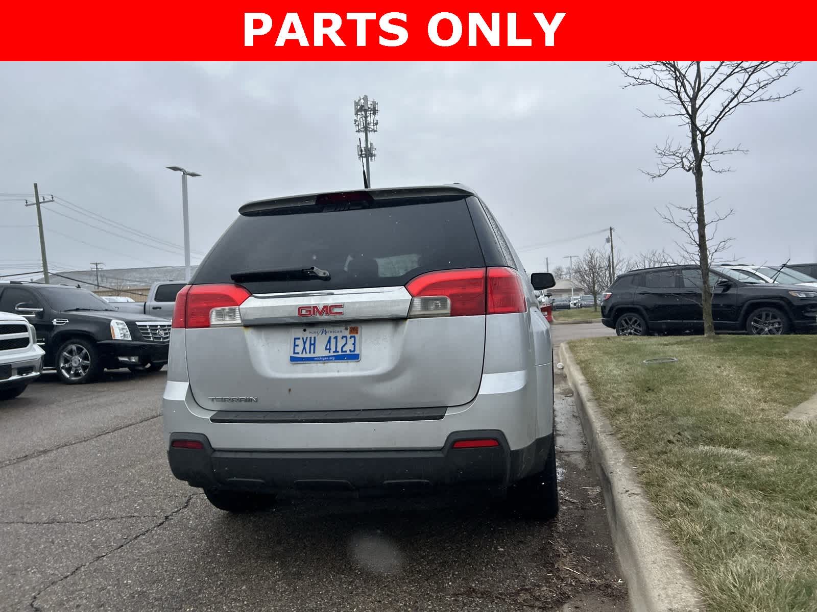 Thumbnail: 2011 GMC Terrain - 19