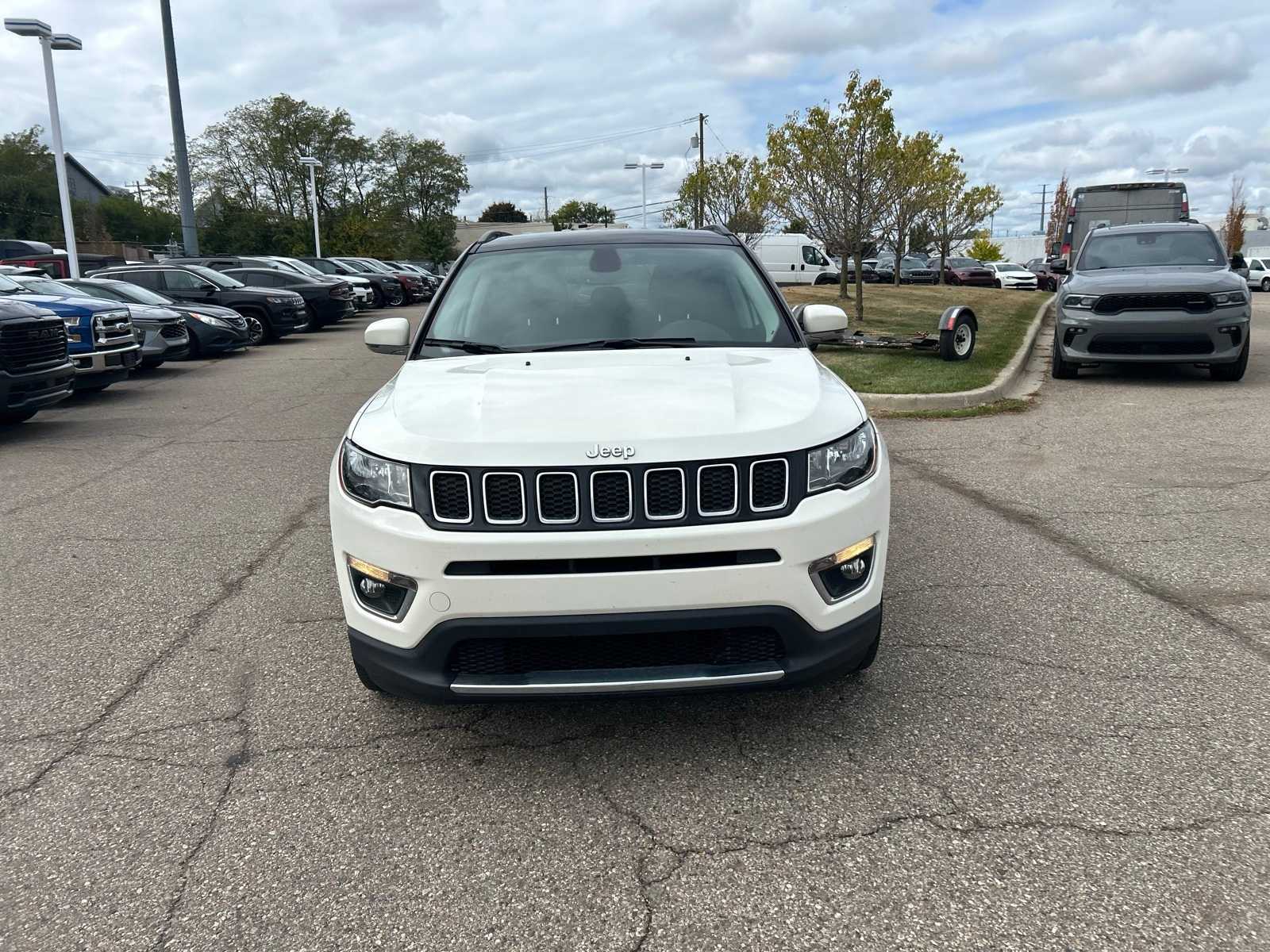 Thumbnail: 2019 Jeep Compass - 4