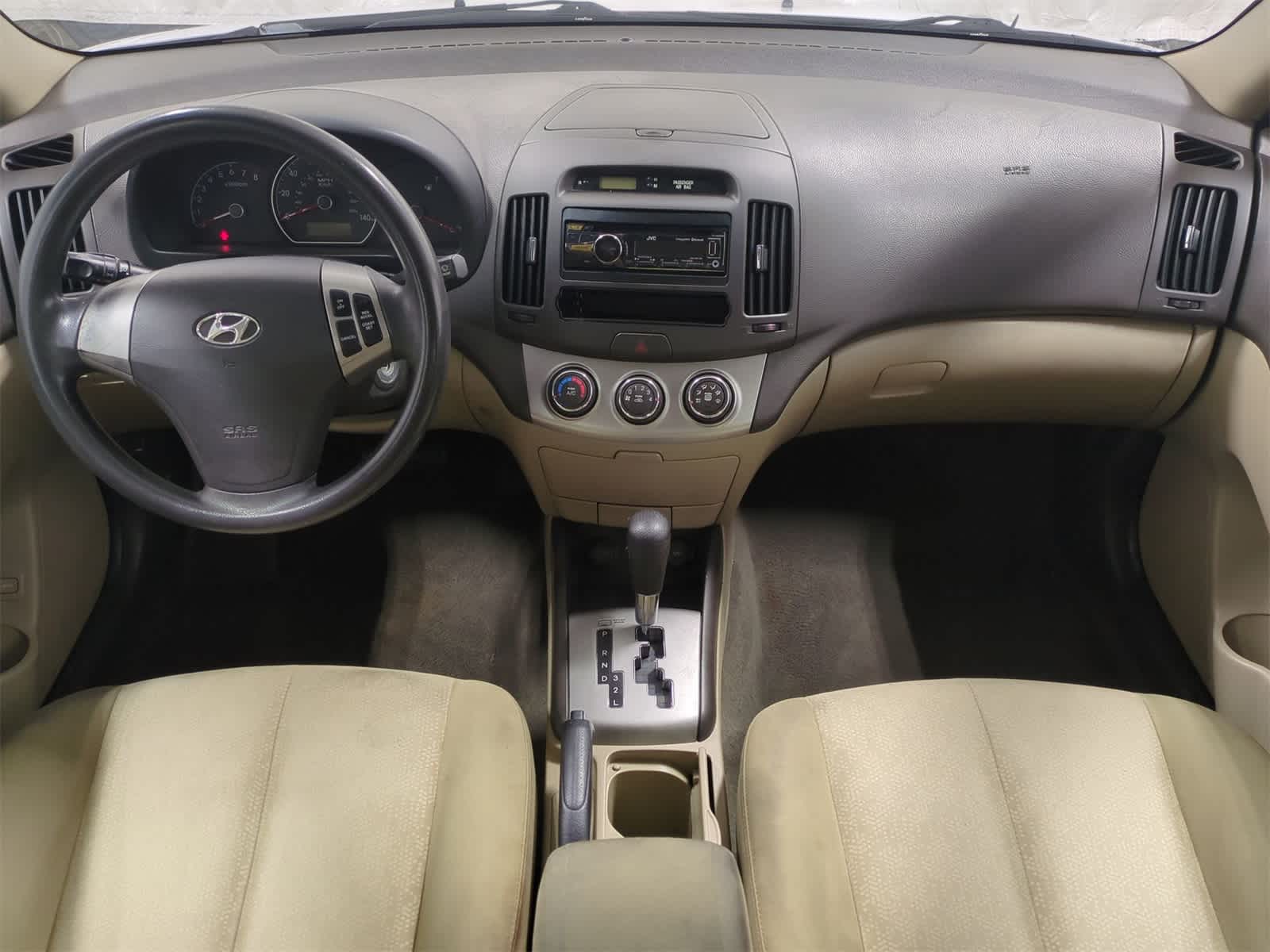 Thumbnail: 2010 Hyundai Elantra - 16