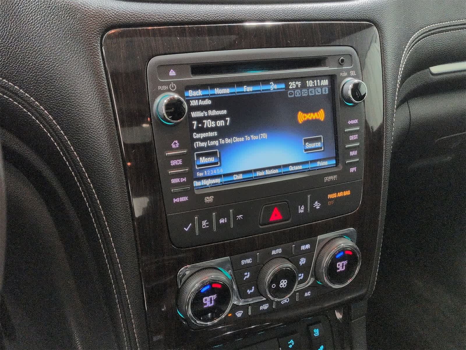 Thumbnail: 2016 Chevrolet Traverse - 27