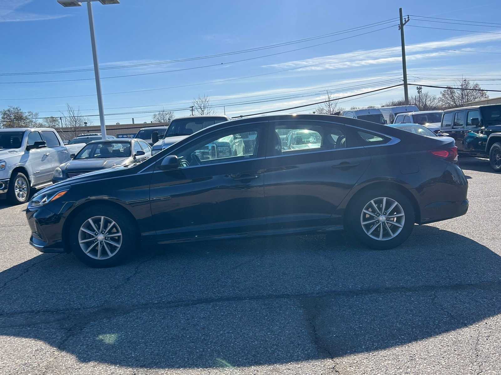 Thumbnail: 2018 Hyundai Sonata - 19