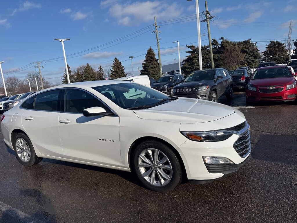 Certified 2025 Chevrolet Malibu LT Sedan