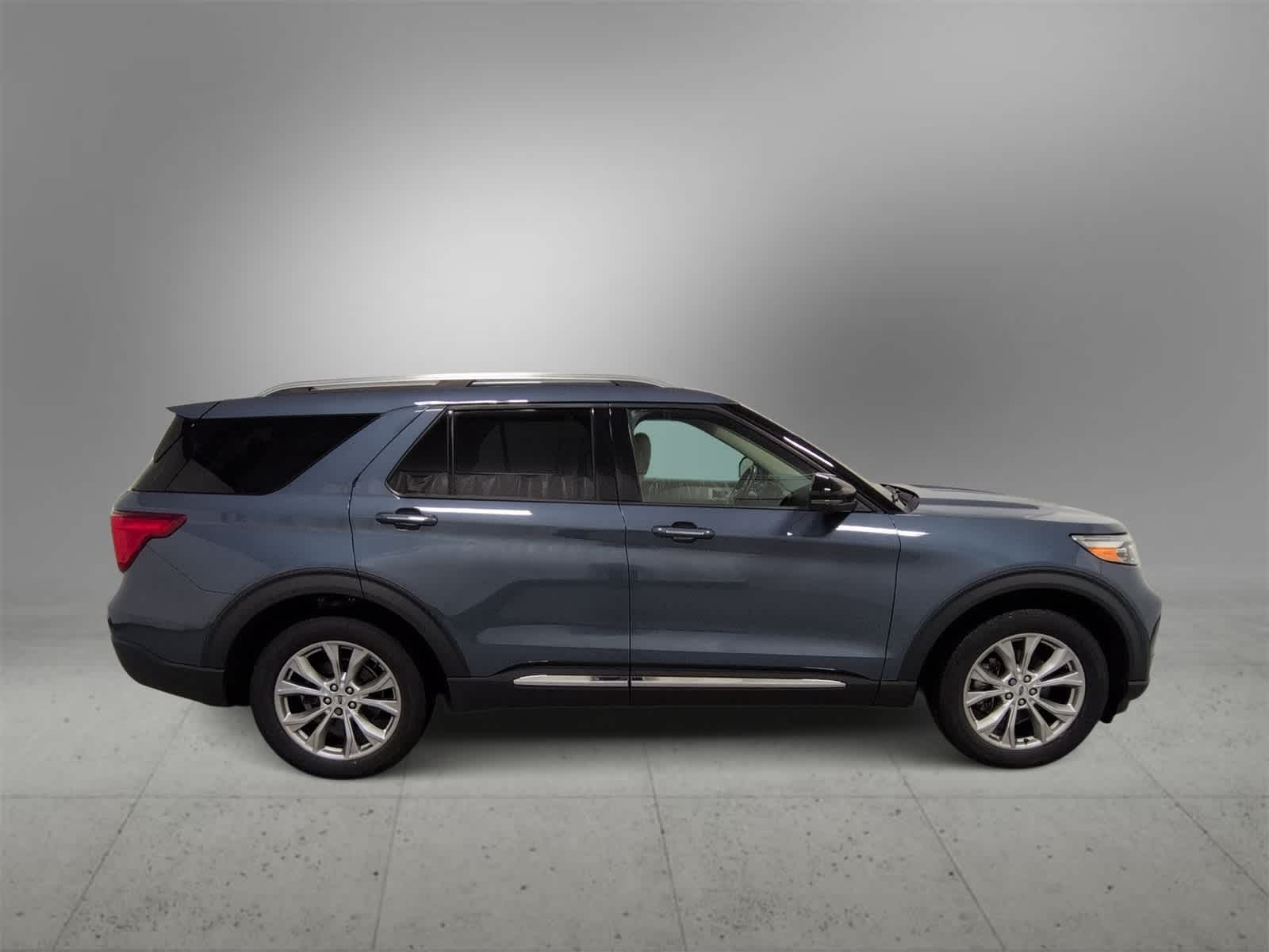 Thumbnail: 2021 Ford Explorer - 9