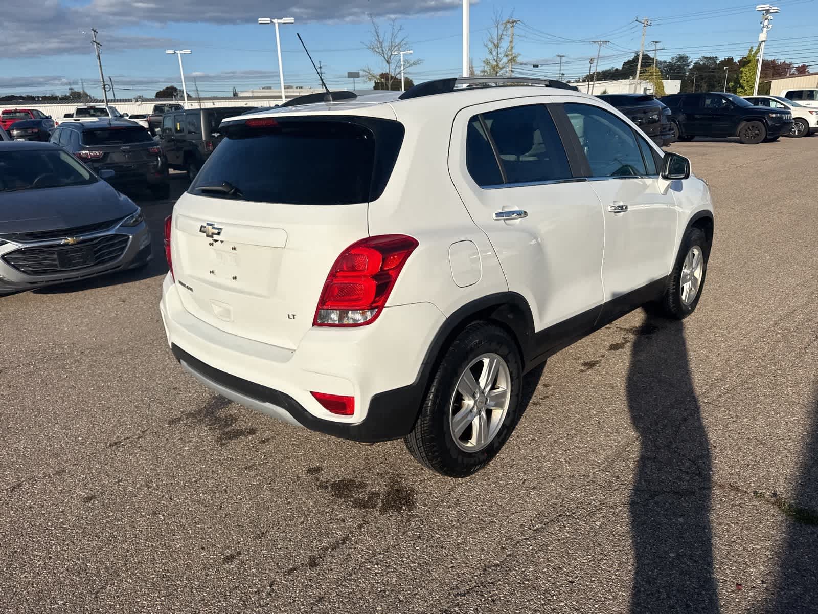 Thumbnail: 2019 Chevrolet Trax - 17