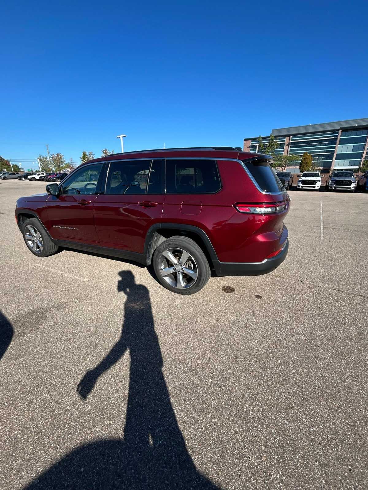Thumbnail: 2021 Jeep Grand Cherokee L - 26