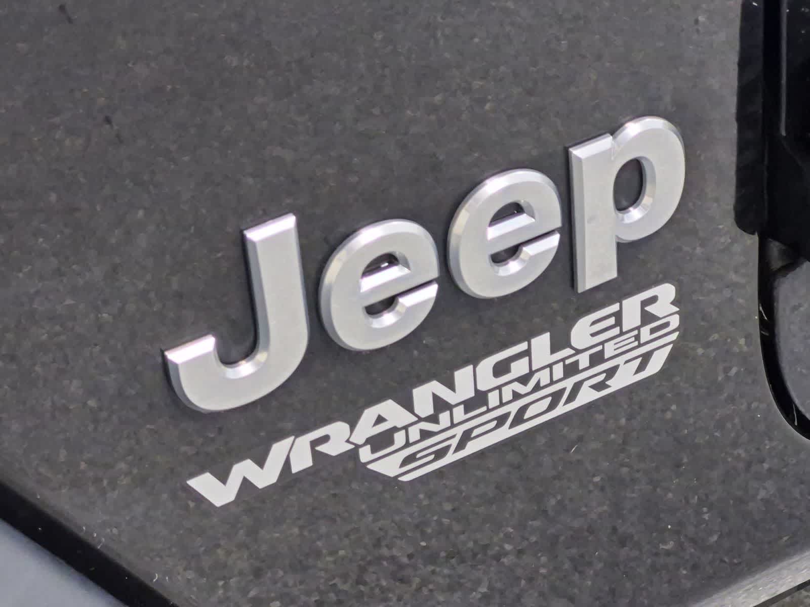 Thumbnail: 2018 Jeep Wrangler - 12