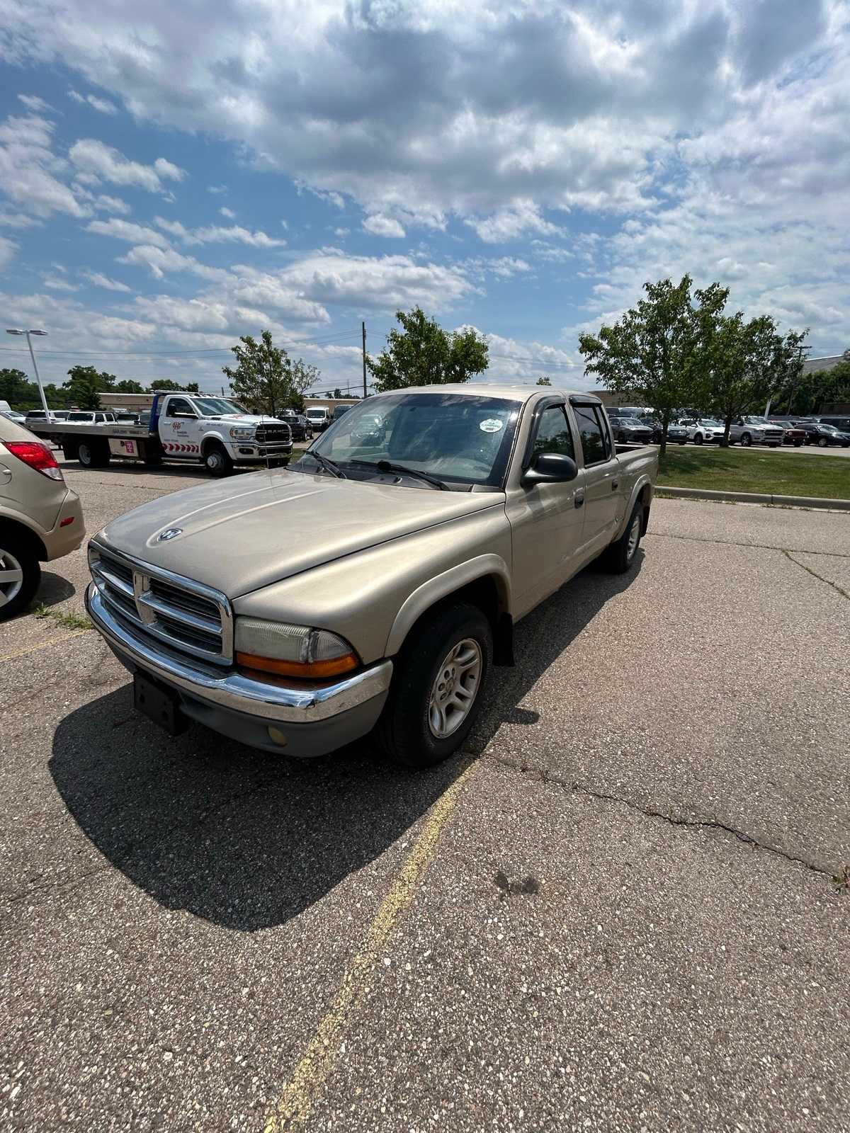 Thumbnail: 2004 Dodge Dakota - 2