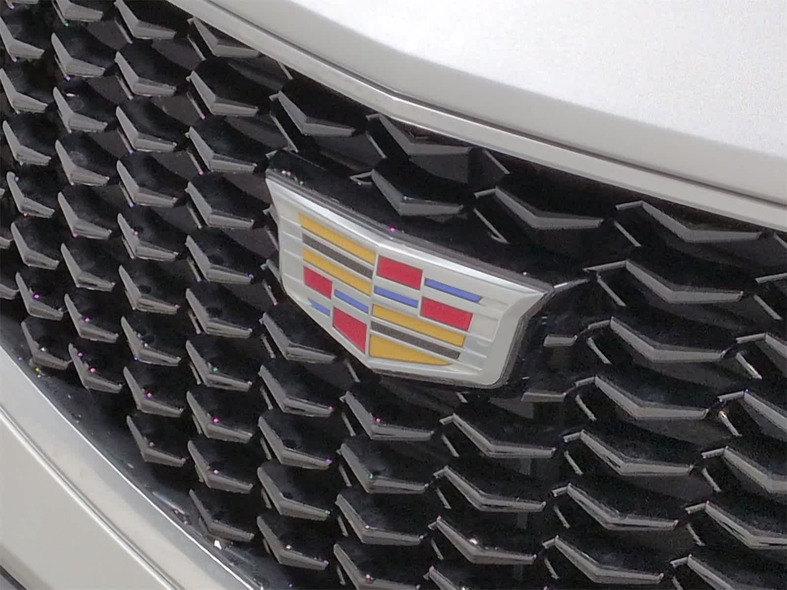 Thumbnail: 2022 Cadillac XT4 - 12