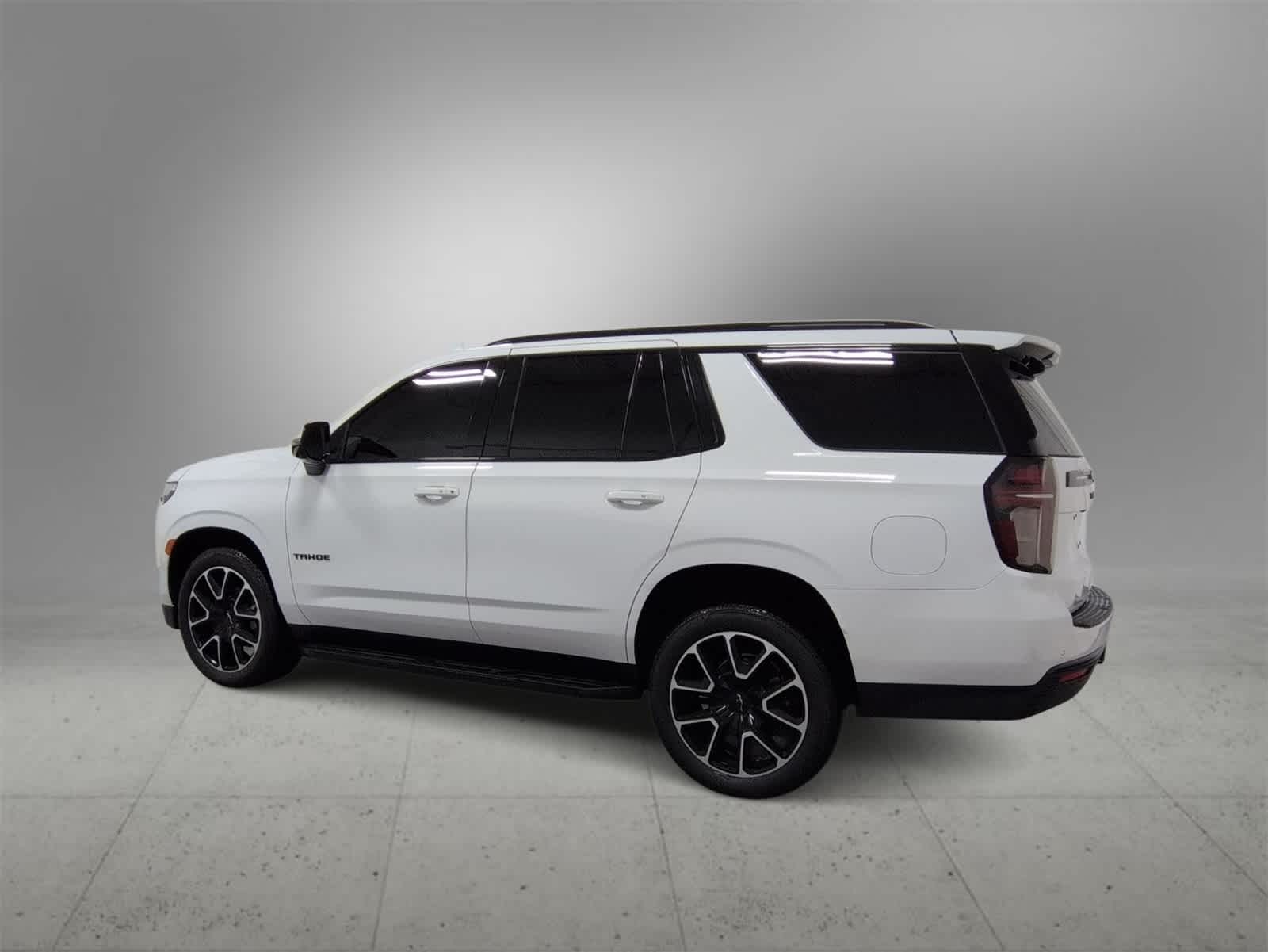 Thumbnail: 2023 Chevrolet Tahoe - 6