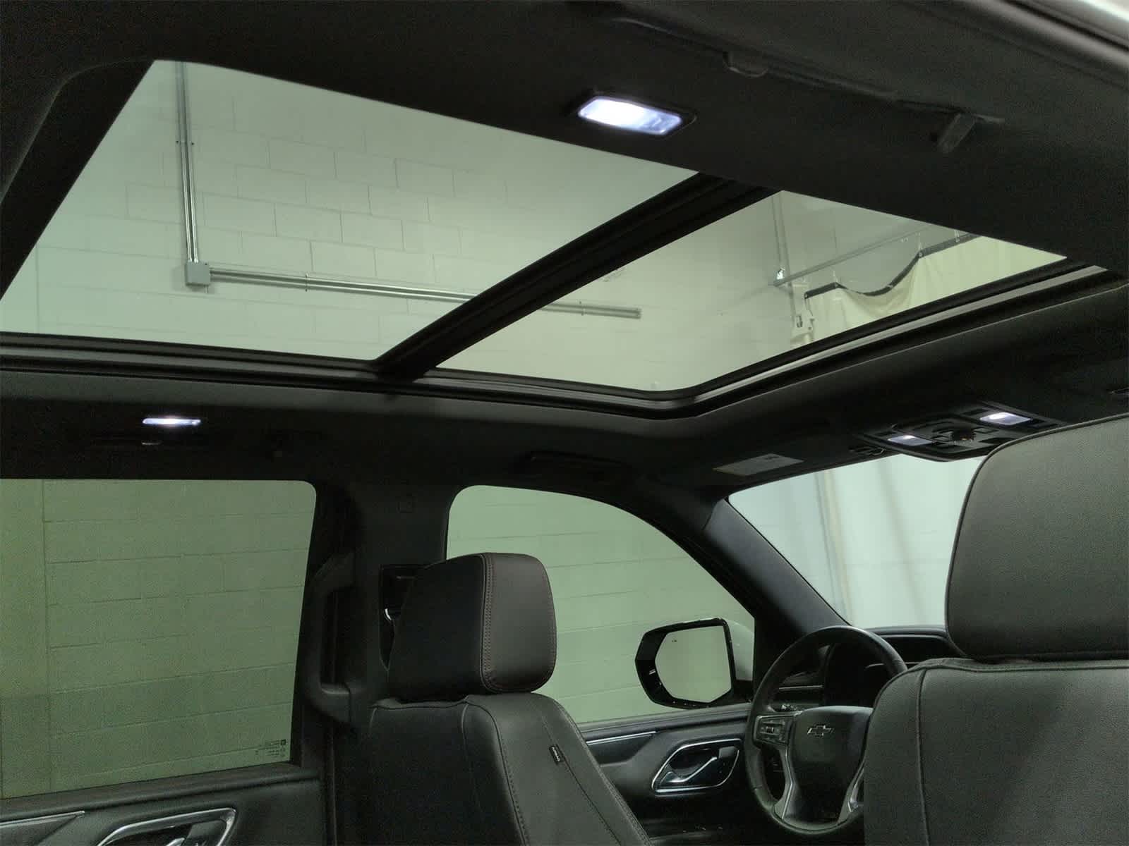 Thumbnail: 2023 Chevrolet Tahoe - 23