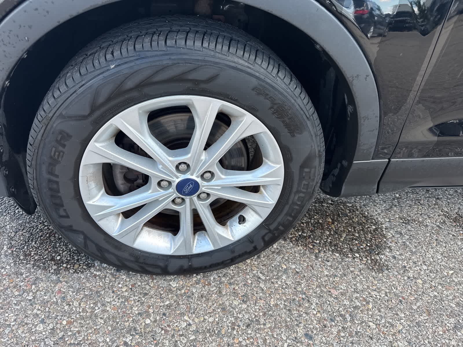 Thumbnail: 2017 Ford Escape - 21