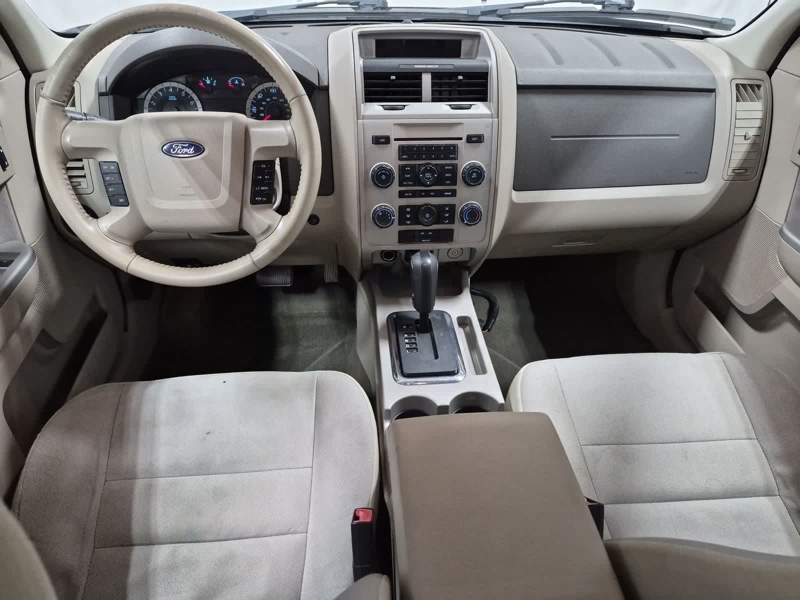 Thumbnail: 2011 Ford Escape - 21