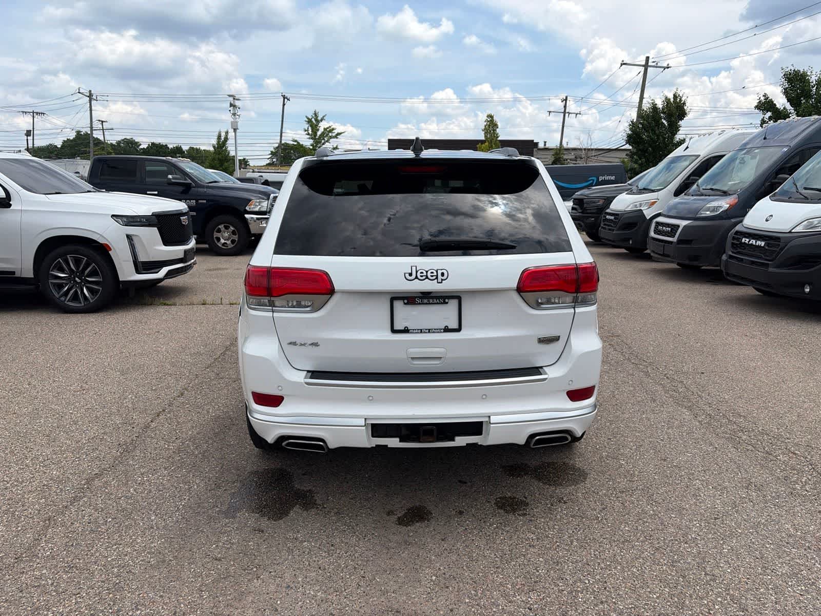 Thumbnail: 2021 Jeep Grand Cherokee - 14