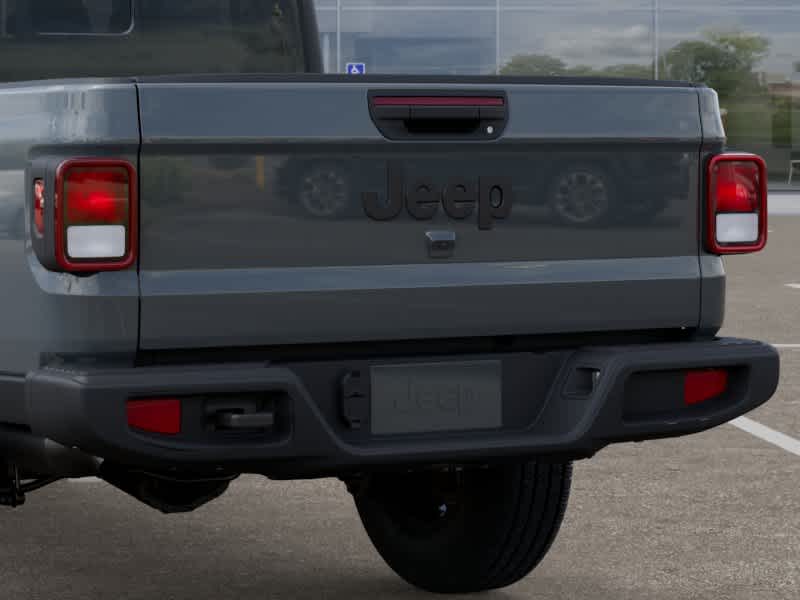 Thumbnail: 2025 Jeep Gladiator - 13