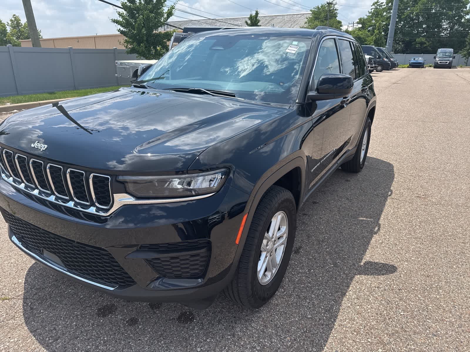 Thumbnail: 2023 Jeep Grand Cherokee - 1