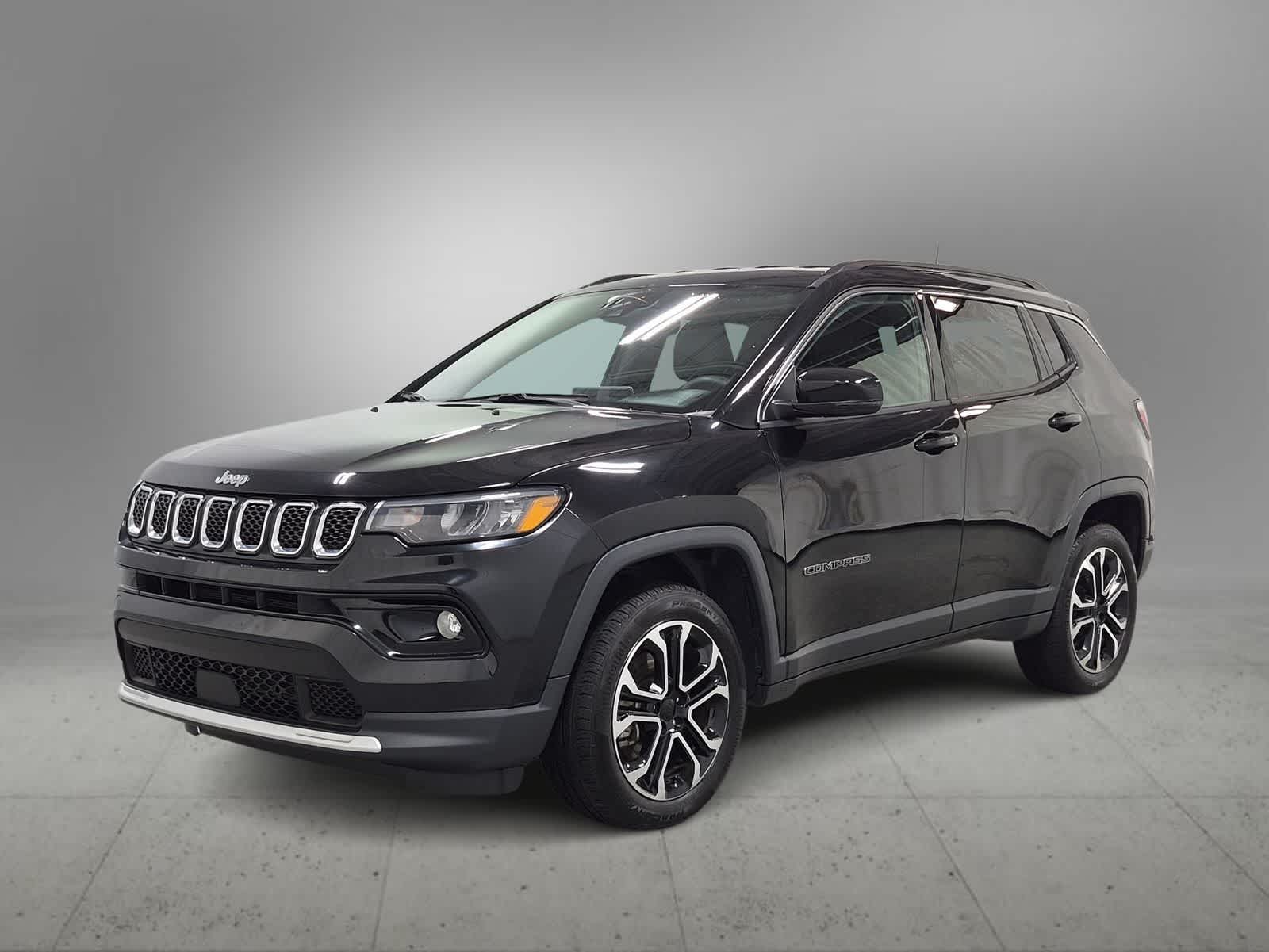 Thumbnail: 2023 Jeep Compass - 4