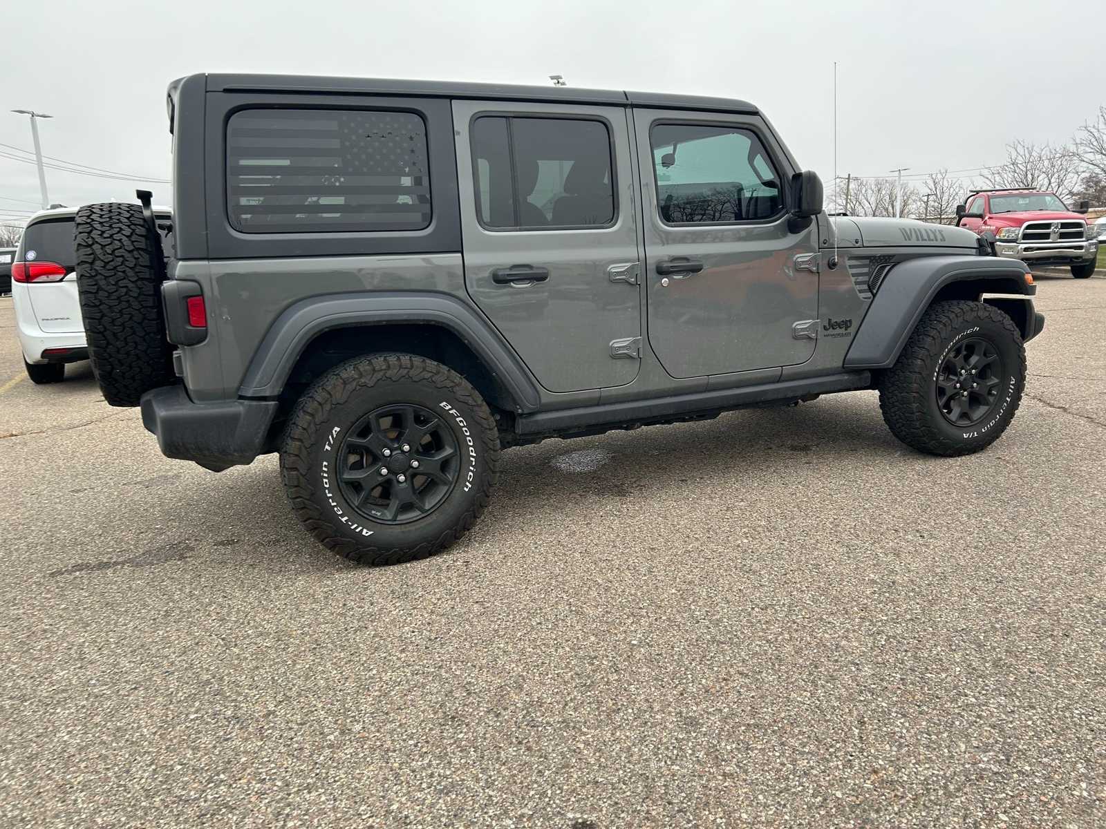 Thumbnail: 2020 Jeep Wrangler - 9