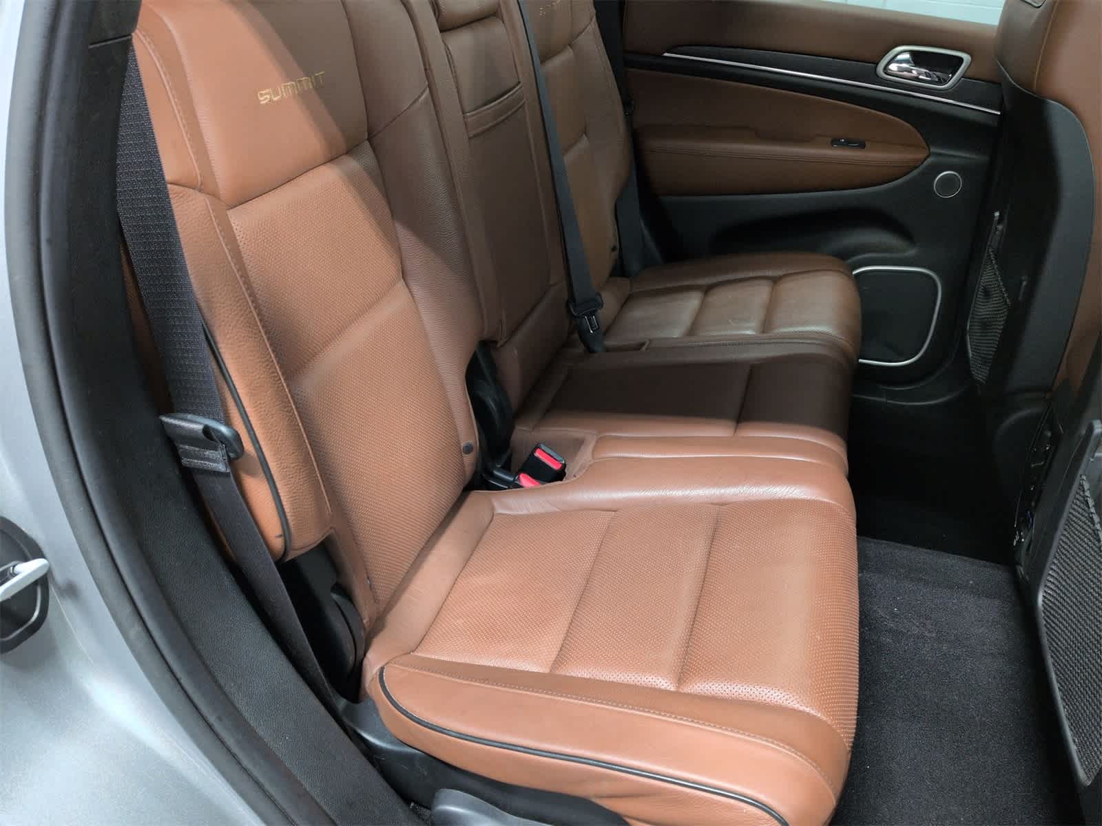 Thumbnail: 2019 Jeep Grand Cherokee - 22