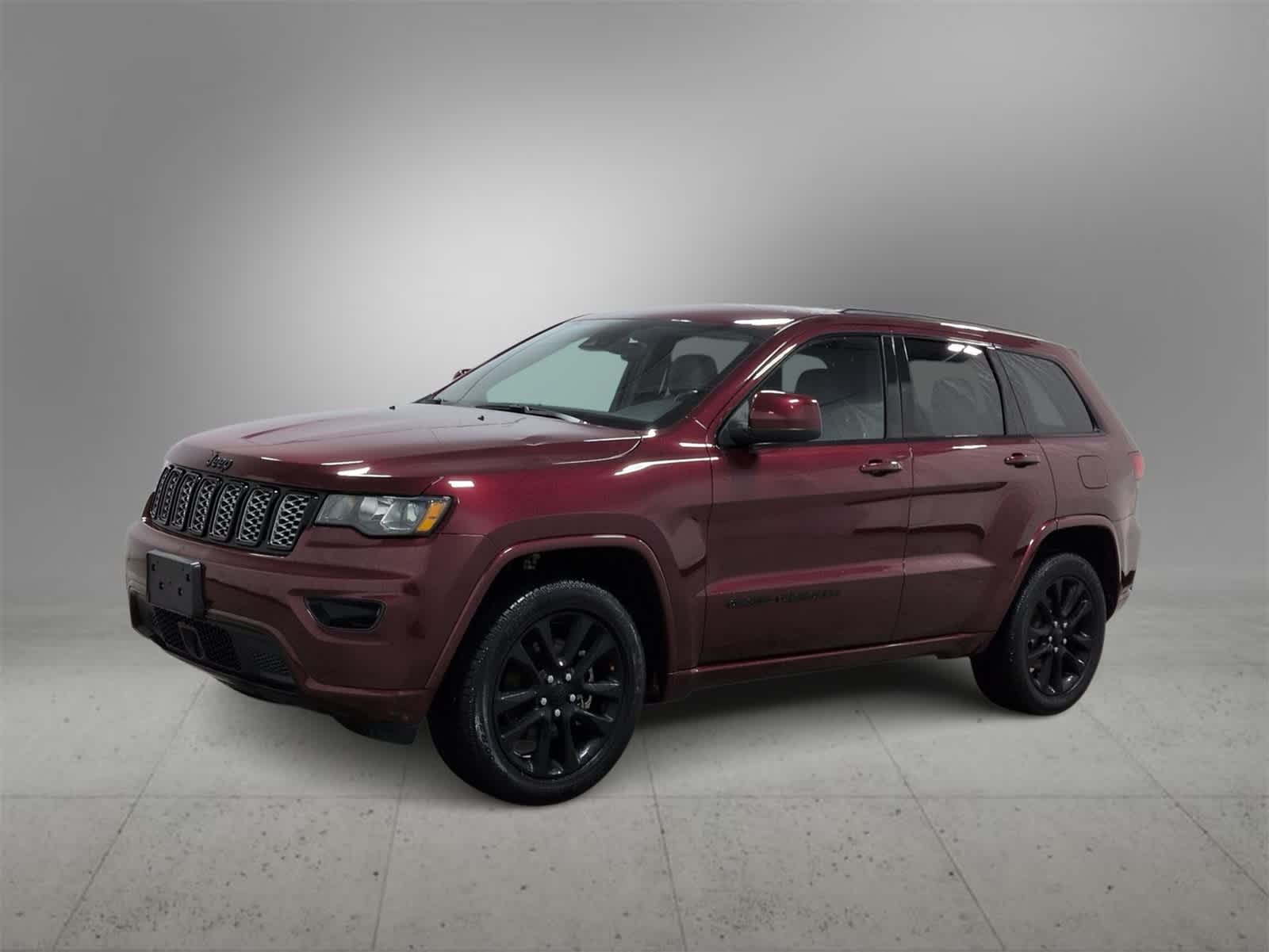 Thumbnail: 2021 Jeep Grand Cherokee - 4