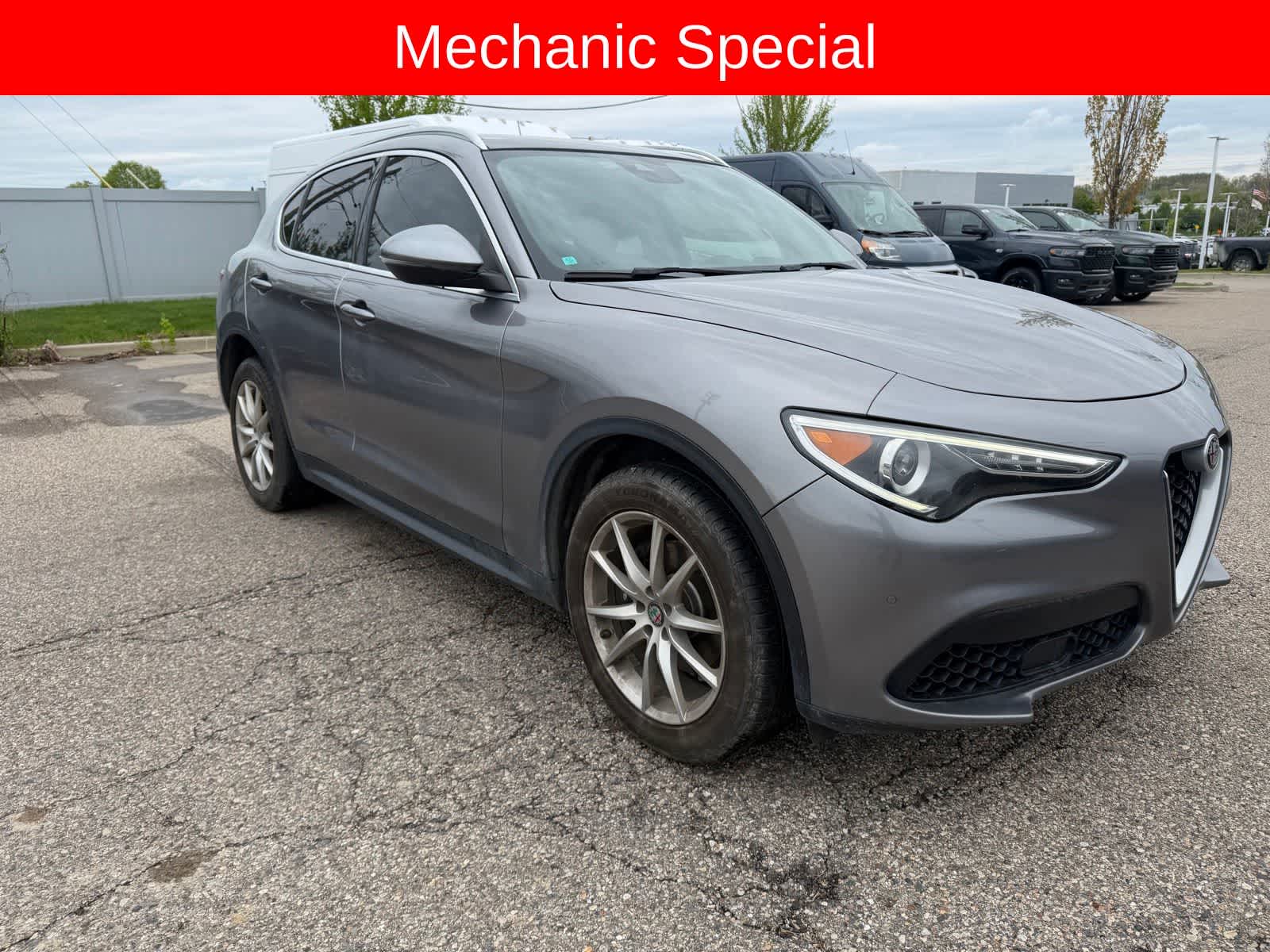Thumbnail: 2018 Alfa Romeo Stelvio - 6