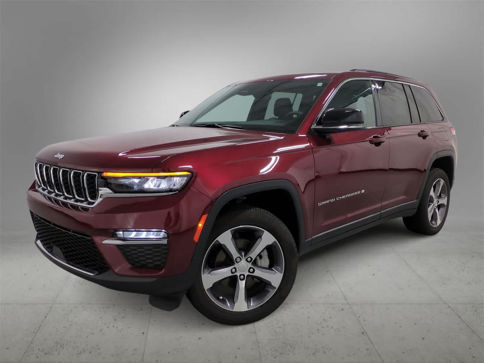 2024 Jeep Grand Cherokee Limited Edition -
                  Farmington Hills, MI