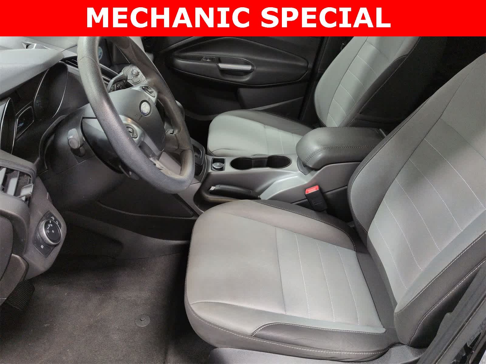 Thumbnail: 2016 Ford Escape - 17