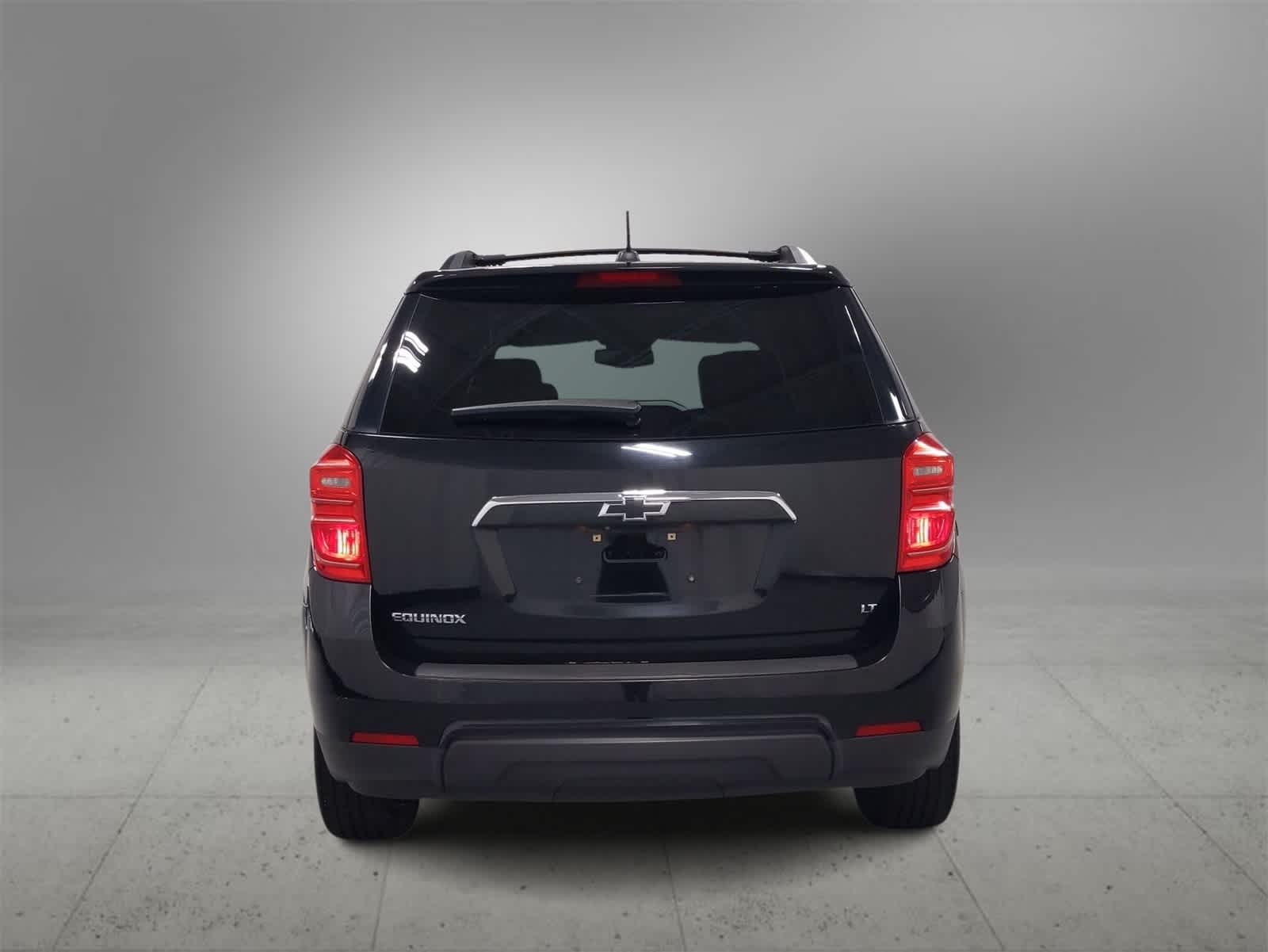 Thumbnail: 2017 Chevrolet Equinox - 7