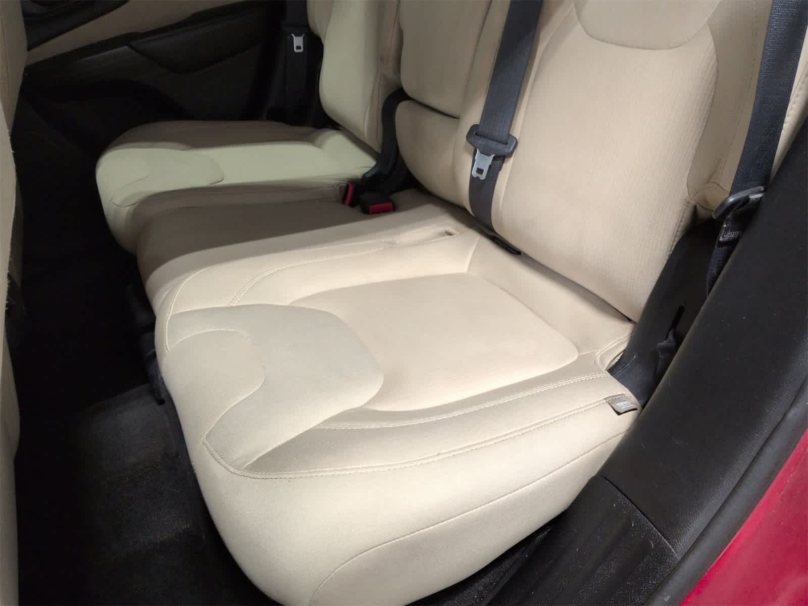 Thumbnail: 2015 Jeep Cherokee - 20