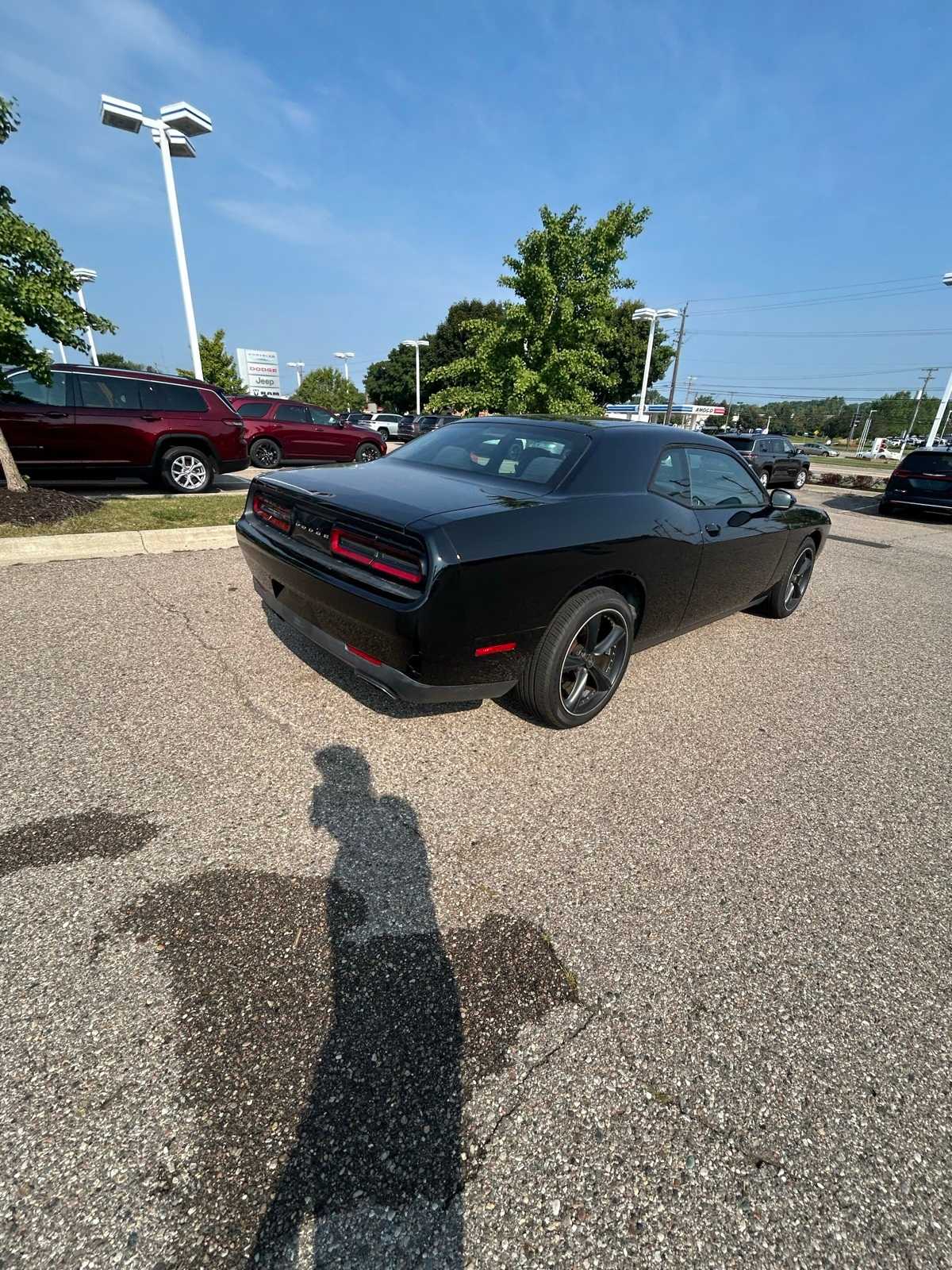 Thumbnail: 2016 Dodge Challenger - 18