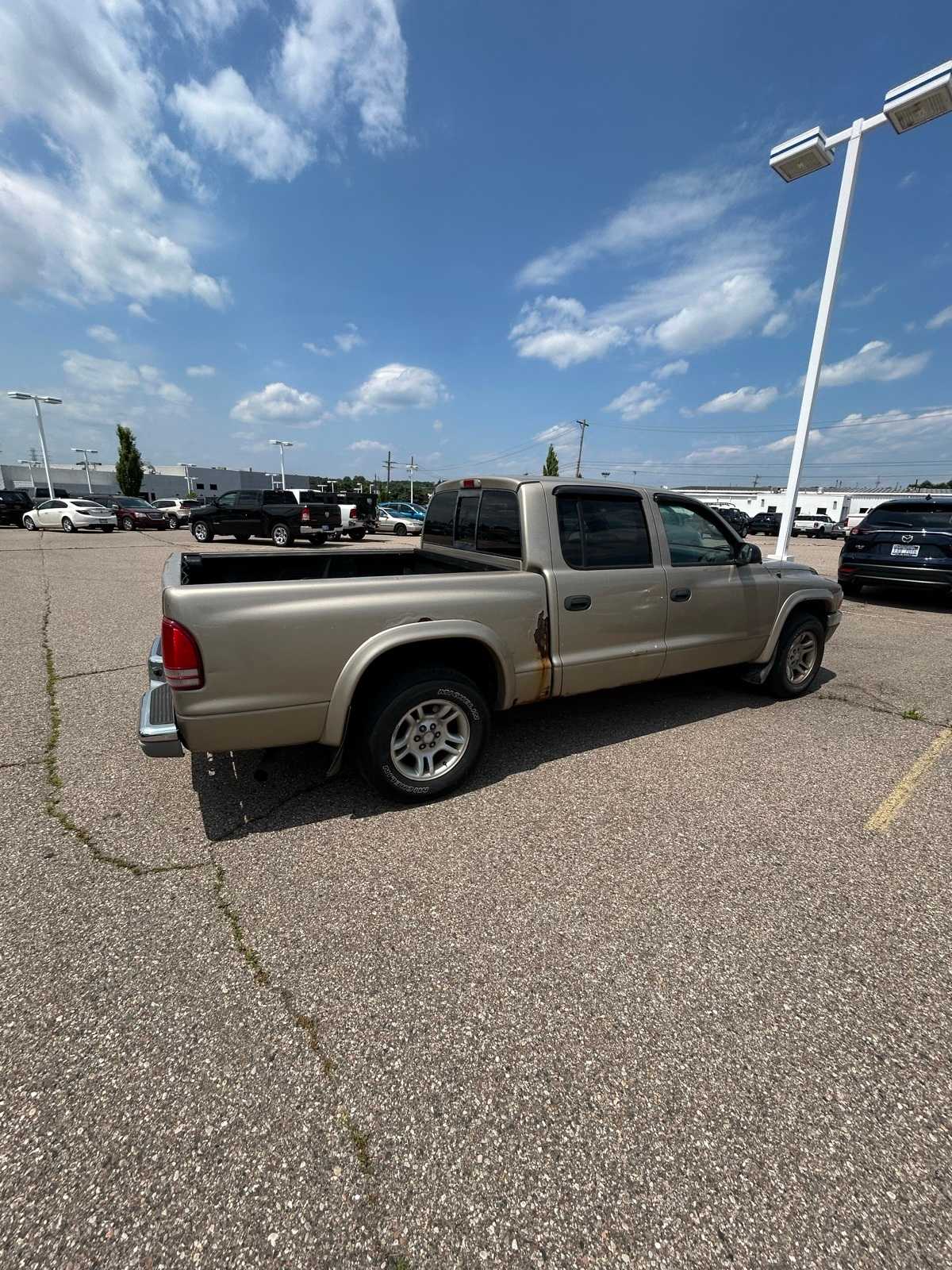 Thumbnail: 2004 Dodge Dakota - 13