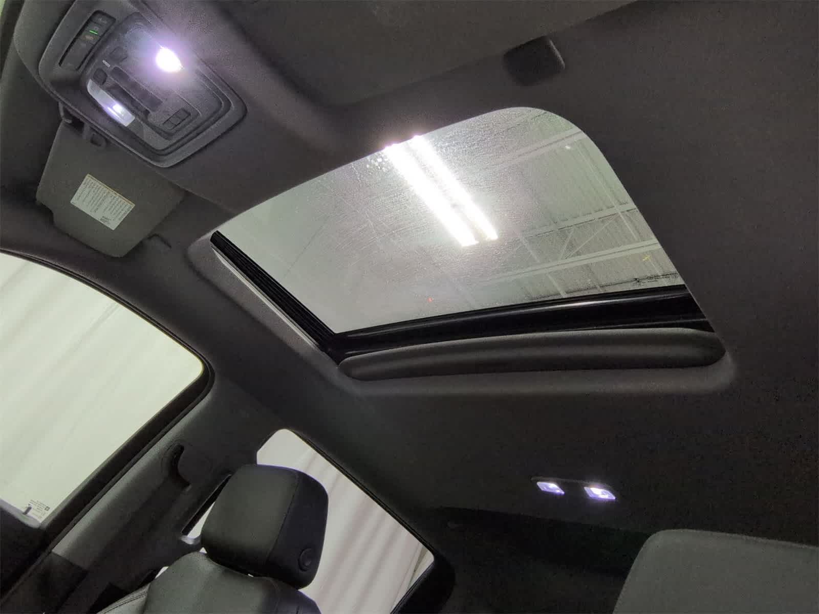 Thumbnail: 2019 Chevrolet Silverado 1500 - 20