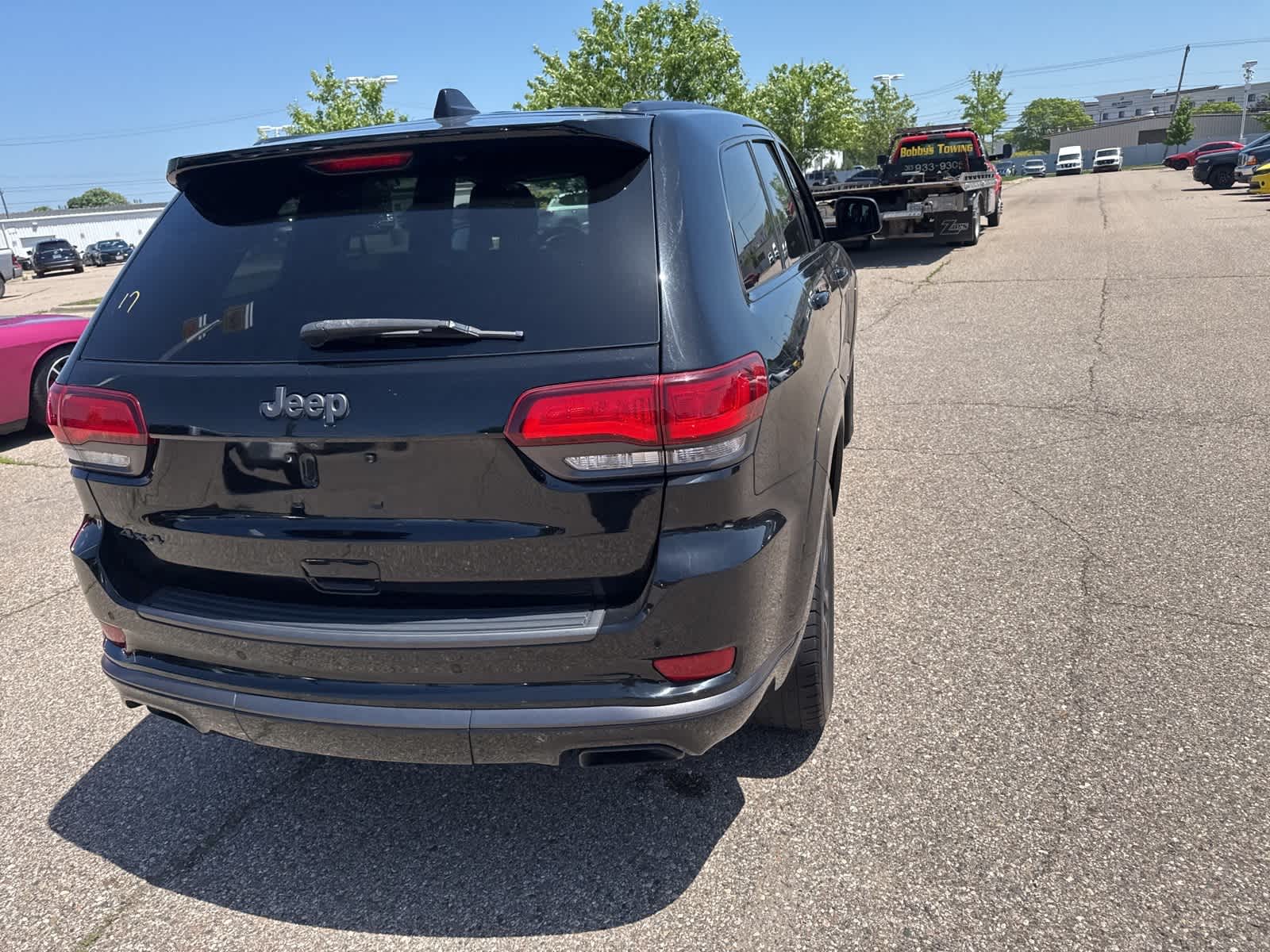 Thumbnail: 2018 Jeep Grand Cherokee - 22
