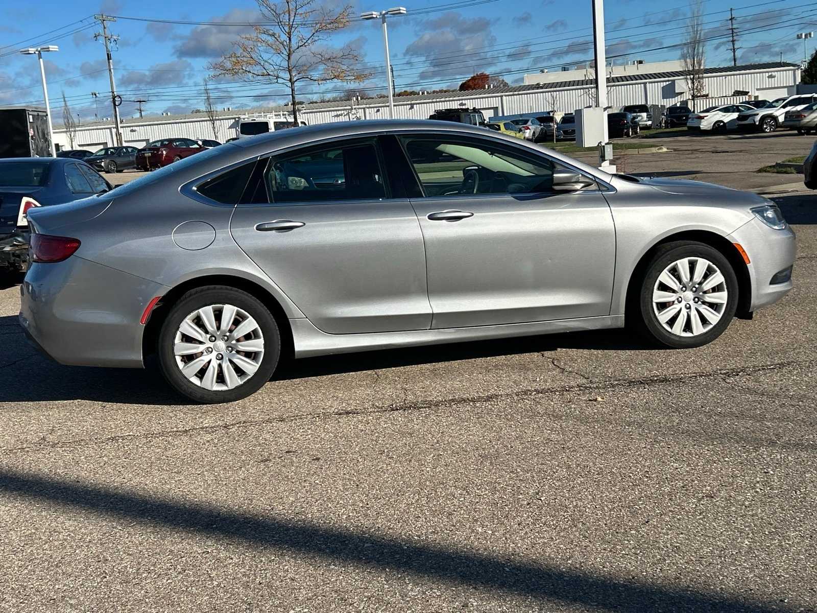 Thumbnail: 2015 Chrysler 200 - 16