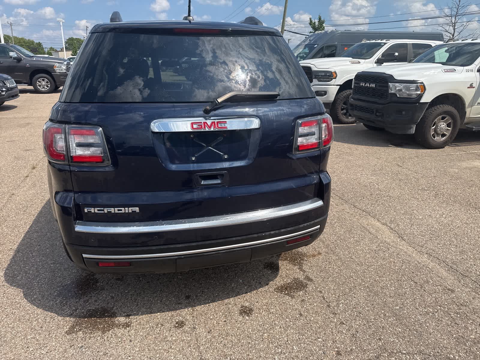 Thumbnail: 2016 GMC Acadia - 16