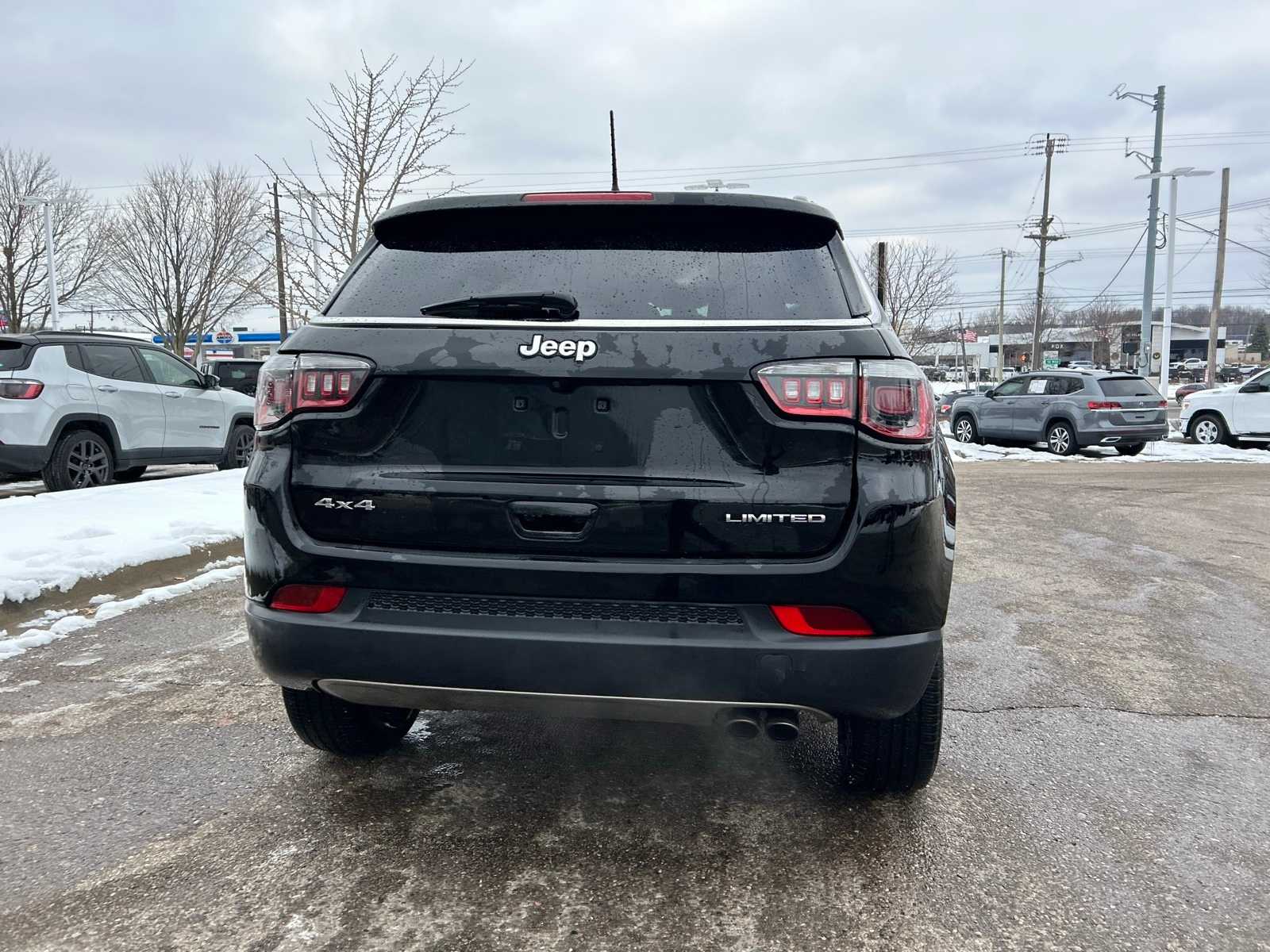 Thumbnail: 2018 Jeep Compass - 15