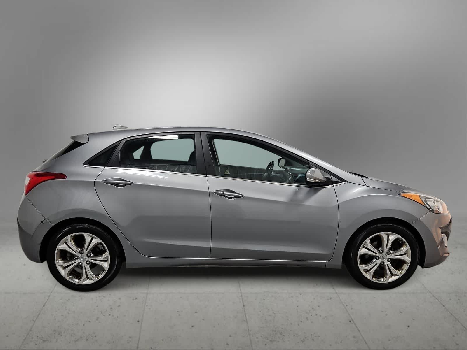 Thumbnail: 2014 Hyundai Elantra - 9